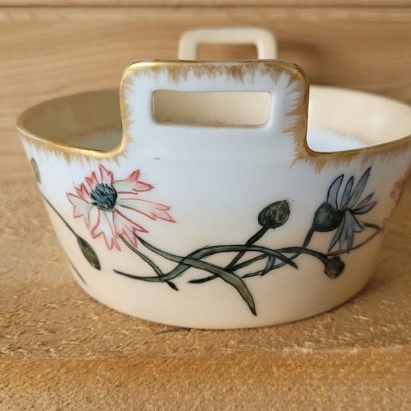 Antique Tressemann Vogt Handpainted gold and flowery bowl 5 inches incredible! - Picture 9 of 12